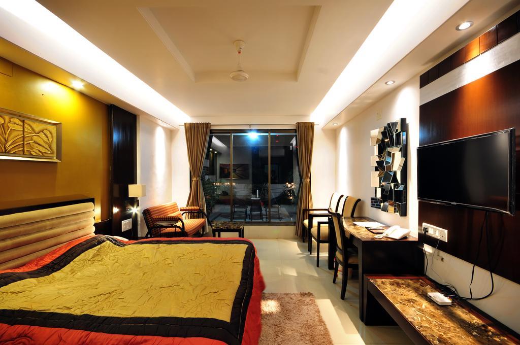 Hotel Surabhi Regency Ānand Rom bilde